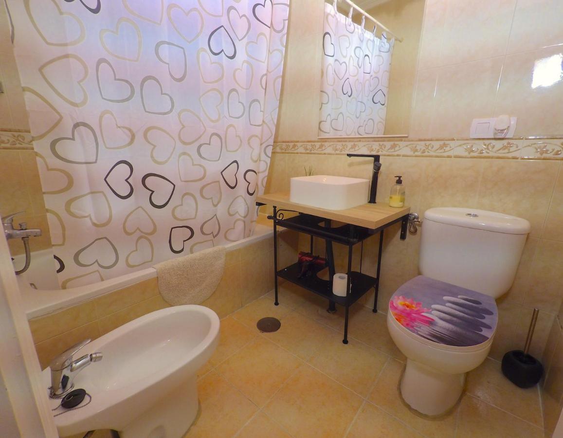 סביליה Apartamento En El Centro Para 4 Personas מראה חיצוני תמונה